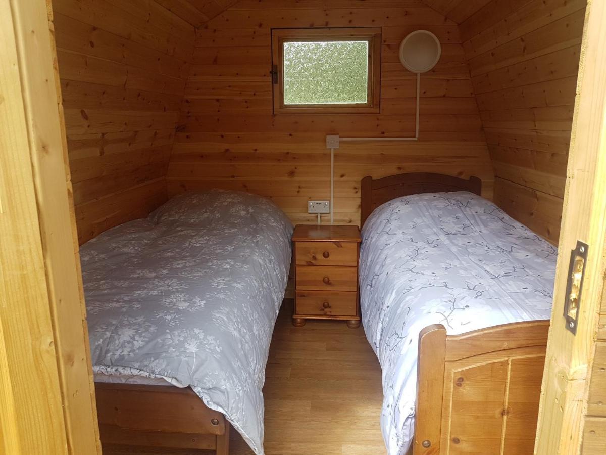 Hotel Rum Bridge Fisheries "The Cabin" Clare Esterno foto