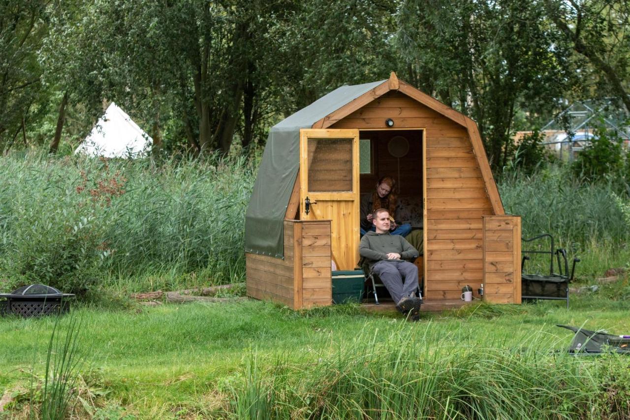 Hotel Rum Bridge Fisheries "The Cabin" Clare Esterno foto