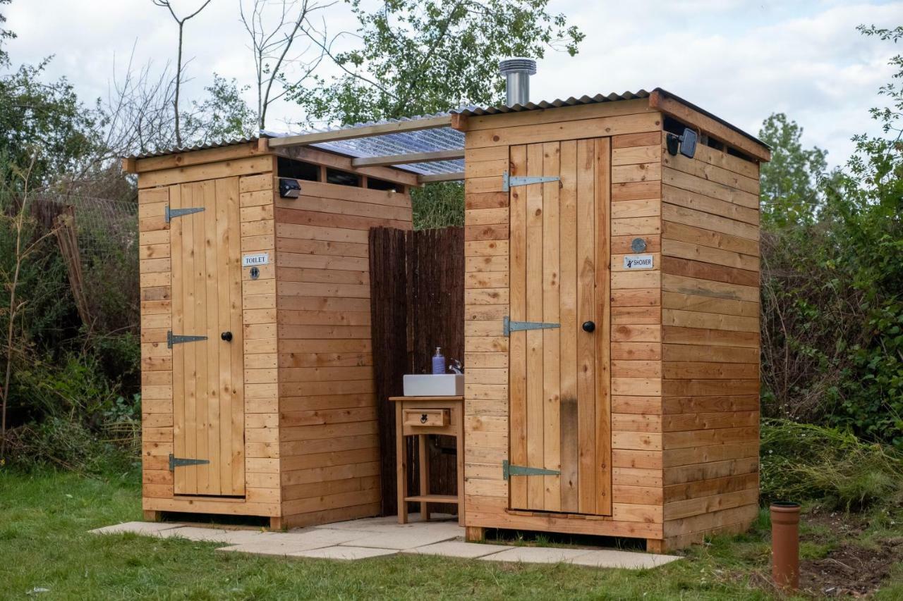 Hotel Rum Bridge Fisheries "The Cabin" Clare Esterno foto